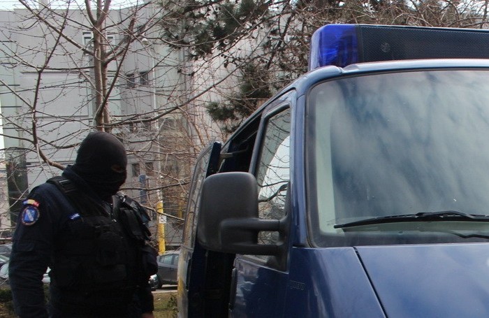Percheziții în Bucureşti şi mai multe județe din Transilvania