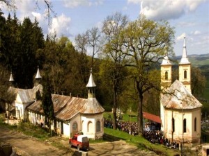 Manastirea-Nicula-800x599