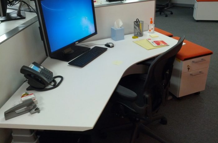 Mai puţine ore de muncă pentru angajaţii români