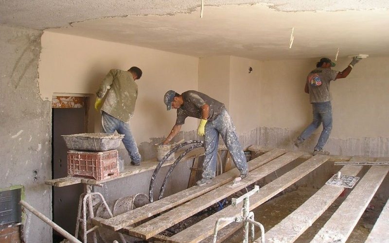 Amenzi între 20.000 și 40.000 de lei pentru modificări în apartament, fără autorizație