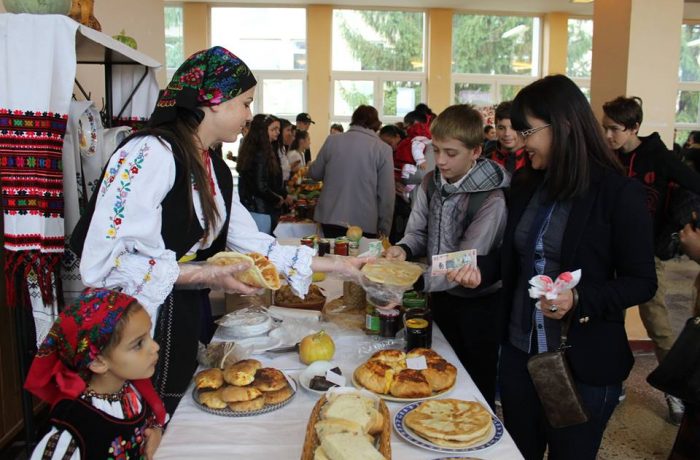 „Târg de Produse Alimentare” la Liceul Tehnologic „Constantin Brâncuși”