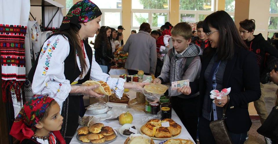 „Târg de Produse Alimentare” la Liceul Tehnologic „Constantin Brâncuși”