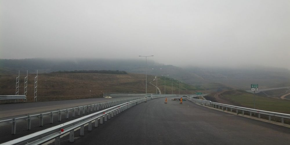 România încheie 2016 cu 2 autostrăzi-muzeu, pe care nu circulă nimeni