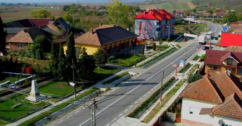 Modernizări de străzi şi canalizare în comuna Căşeiu