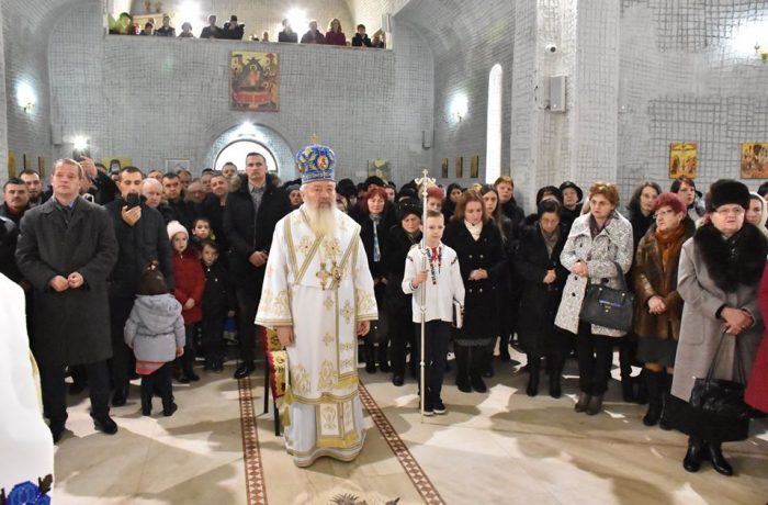Binecuvântare arhierească pentru credincioșii Parohiei „Sfântul Ierarh Nectarie” din Dej