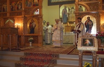 Vizita pastorală a P. S. Episcop Florentin Crihălmeanu, la Dej
