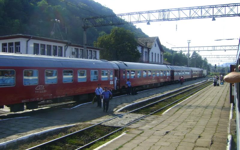 Reducere de 25 % pentru un an, dacă alegi Cardul TrenPlus