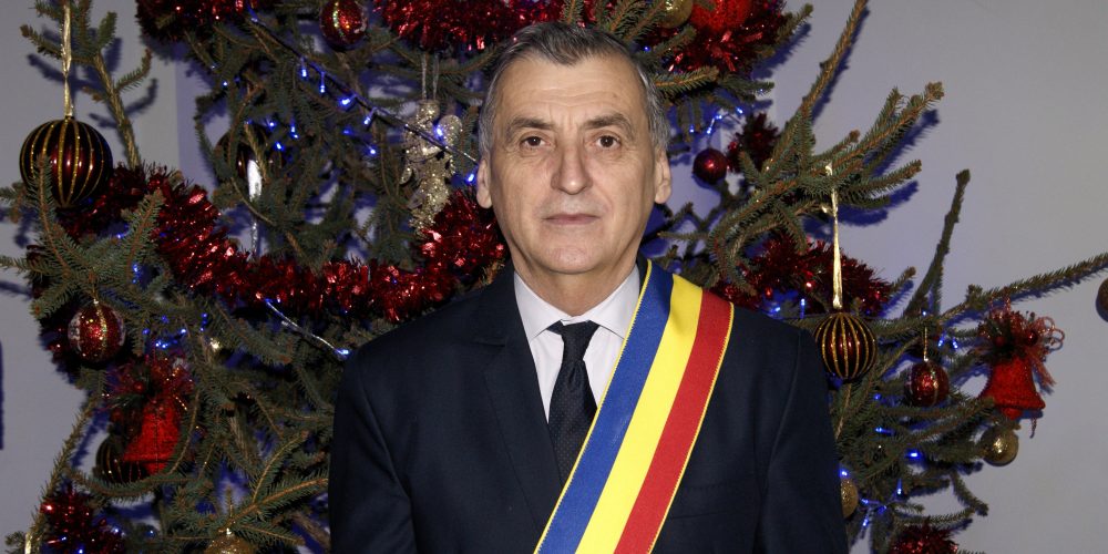 Primarul municipiului Dej urează tuturor dejenilor, sărbători cu linişte şi bucurie