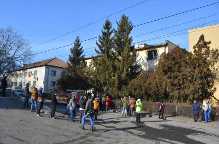 ISU Cluj: Elevii din şcolile clujene fără autorizaţie de incendiu sunt în siguranţă