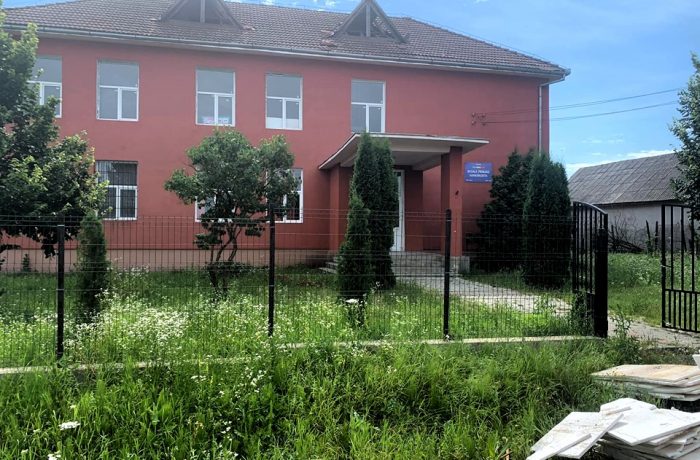 Au început lucrările de modernizare la școala din Sânmărghita.