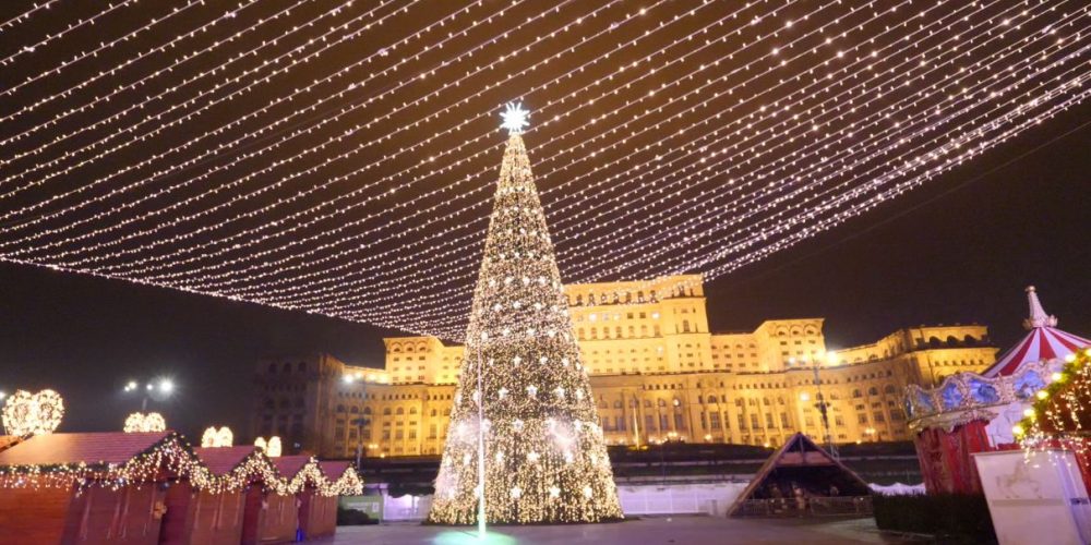 Klaus Iohannis: Organizarea târgurilor de Crăciun în plină pandemie este „imposibilă şi inoportună”