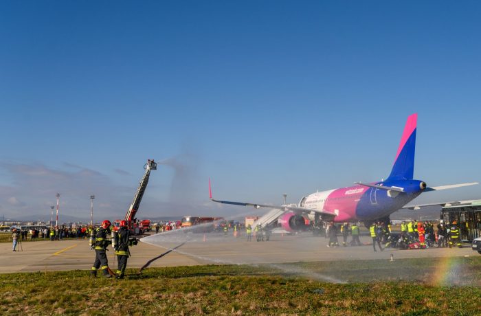 Exercițiu de verificare a aplicabilității Planului de Acțiune pentru Situații de Urgență în cazul unui accident de aviație civilă pe Aeroportul Internațional Avram Iancu Cluj